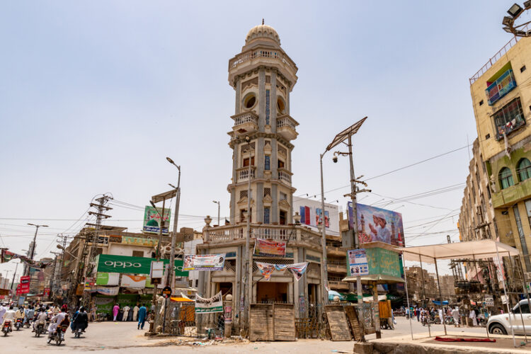 The cost of the road linking Sukkur and Hyderabad in Pakistan has climbed considerably – image courtesy of © Aleksandar Pavlovic| Dreamstime.com