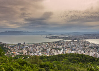 A new highway for Florianópolis in Brazil will improve safety and cut congestion – image courtesy of © Vagner Gamba| Dreamstime.com