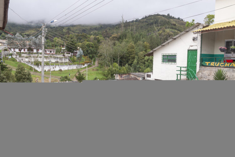 Roads can be challenging in Colombia’s Valle del Cauca Department but a new route will reduce journey times for drivers – image courtesy of © Álvaro Bueno Lumbreras| Dreamstime.com