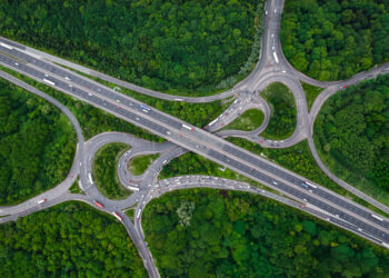 European motorway infrastructure operators propose to foster green projects, including the transformation of the infrastructure to host electric car, buses and trucks (image © Clare Jackson/Dreamstime)