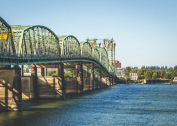 A report has been published into the proposed Washington-Oregon I-5 bridge project – image courtesy of © Shane Cotee| Dreamstime.com