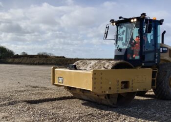 Innovative compaction technology from Caterpillar has been trialled on upgrades to a stretch of the A303 in the UK