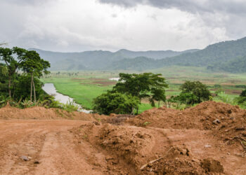 ID 130307189 Further road works will be carried out in Cameroon – image courtesy of © Fabian Plock| Dreamstime.com