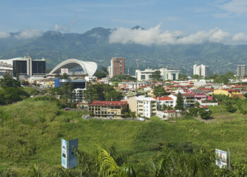 A key road project connecting Costa Rica’s capital San Jose with Limon is delayed – image courtesy of © Dmitry Chulov| Dreamstime.com