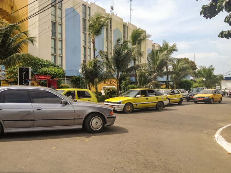 New road works to a key stretch will improve transport for Cameroon – image courtesy of © Ammonitefoto| Dreamstime.com