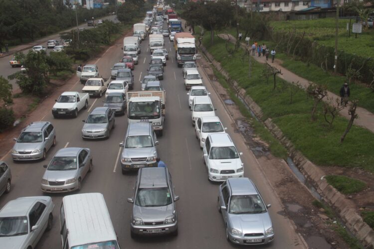 The contract for a highway project linking Kenya’s capital Nairobi with Mau Summit has been cancelled – image courtesy of © Shem Oirere