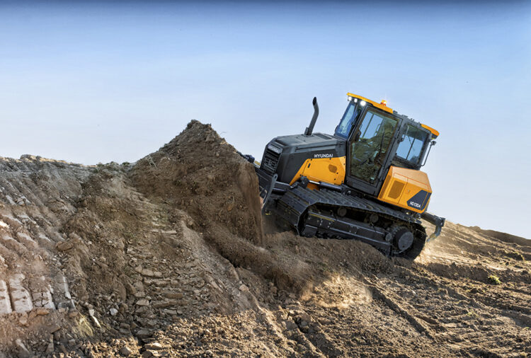 Hyundai’s new mid-sized dozer offers high performance