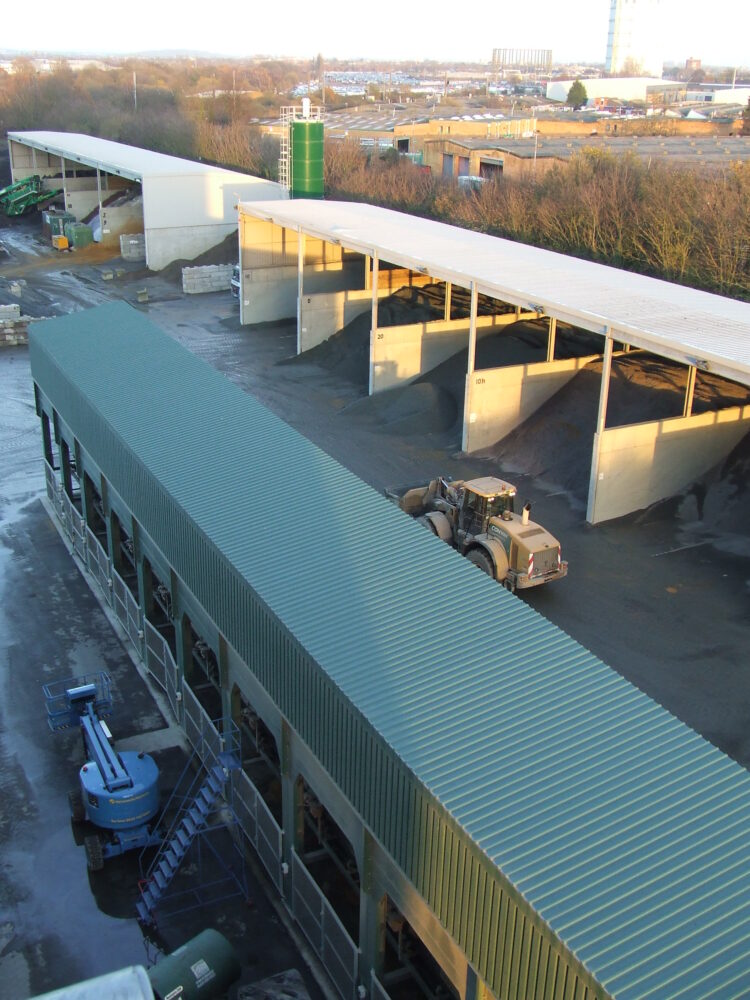VINCI has bought UK contractor FM Conway, which carries out road construction and maintenance in the South East of England and operates a number of asphalt plants – image courtesy of Mike Woof