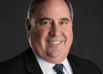 Michael Gomes, Topcon