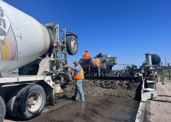Equipment from Power Pavers helped a contractor complete a paving job in Iowa ahead of schedule