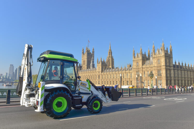 Construction machines fuelled by hydrogen can now be driven legally on UK roads