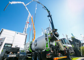 Part of the Energya range, Cifa’s E10 concrete mixer and K42E concrete boom offer zero-emission options for job sites