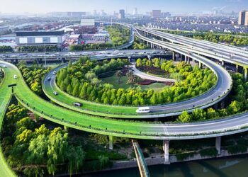 While AutoCAD remains essential, the future lies in 3D modeling, augmented reality, digital twins, BIM (building information modeling), and visualisation - image courtesy of Hexagon