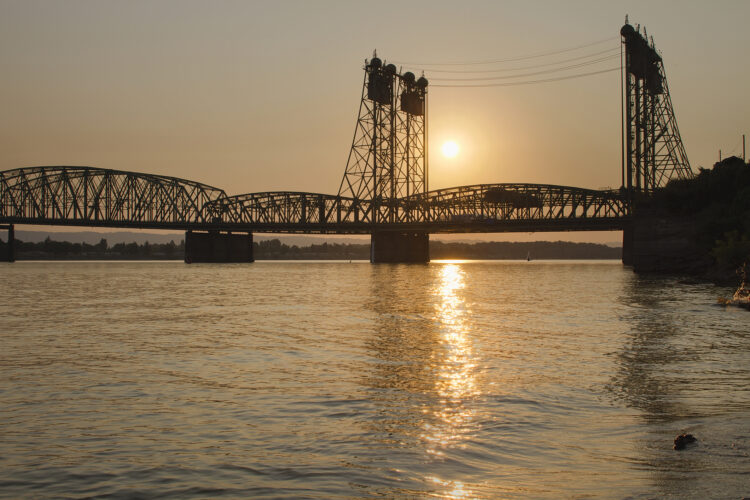 Extra funding is required for the Oregon-Washington State Interstate bridge project that will carry I-5 – image courtesy of © Jpldesigns| Dreamstime.com