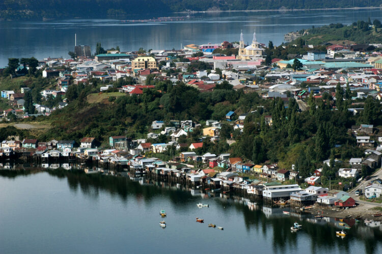 The new highway planned for Chile’s Chacao Island has been delayed once more – image courtesy of © Marcelo Vildosola Garrigo| Dreamstime.com