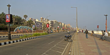 A total of 3,483 km of roads are currently under construction in Andhra Pradesh. Image: © Viacheslav Belyaev/Dreamstime.com