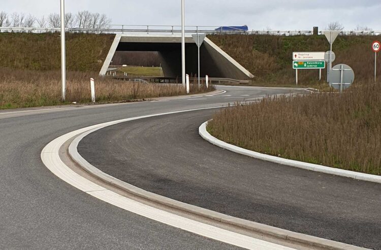 Sweco did design work on the second stage of Denmark’s Kalundborg Motorway, a new 6.5km section that now runs south of Regstrup, between Kvanløse and Dramstrup (image courtesy Sweco)