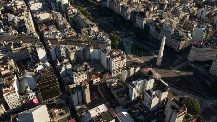 Argentina’s radical road revamp risks raising road dangers – image courtesy of © Katarzyna Druzbiak| Dreamstime.com