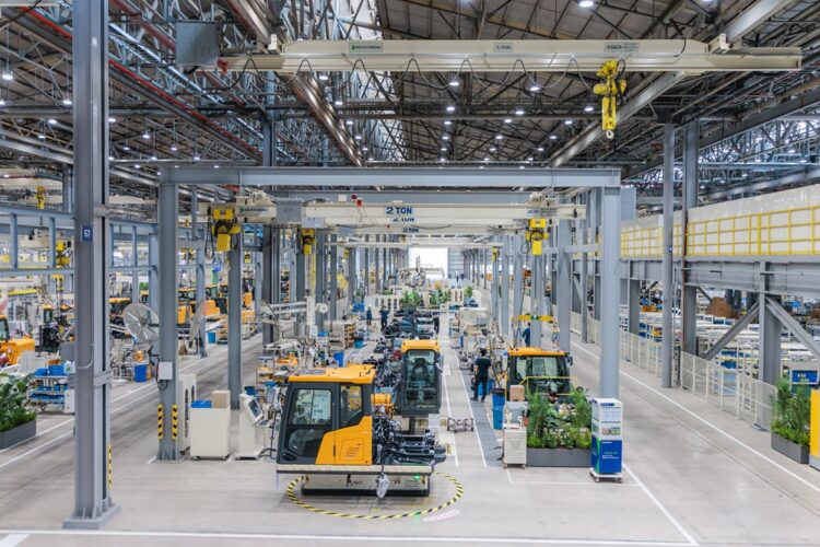 HD Hyundai Construction Equipment has a new smart factory at Ulsan in South Korea