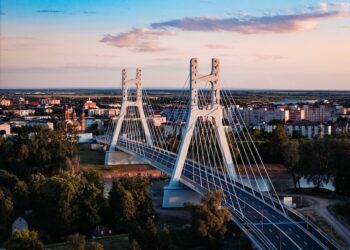 Strabag Romania completes the Transylvania Bridge in Satu Mare (image courtesy Strabag/© Mango Fresh and Creative)