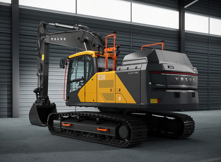 Volvo CE’s upgraded 23-ton EC230 Electric mid-size excavator (image courtesy Volvo CE)