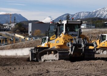 Bulldozers are amongst the hardest construction machines to operate but machine control tools make working considerably easier - image © courtesy of Mike Woof