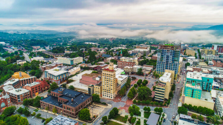 Asheville in North Carolina will benefit from improved transport once widening work is complete for I-26 – image courtesy of © Kevin Ruck| Dreamstime.com