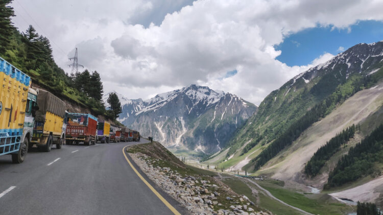 Rebuilding the Zojila Pass, which reaches an altitude of 3,500m, has been a key portion of Project Vijayak – image courtesy of © Abhishek Singh| Dreamstime.com