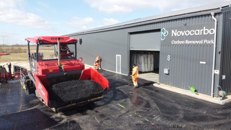 The goal is to make a scalable contribution to climate-friendly road construction using biochar, a high-carbon, fine-grained residue produced via pyrolysis