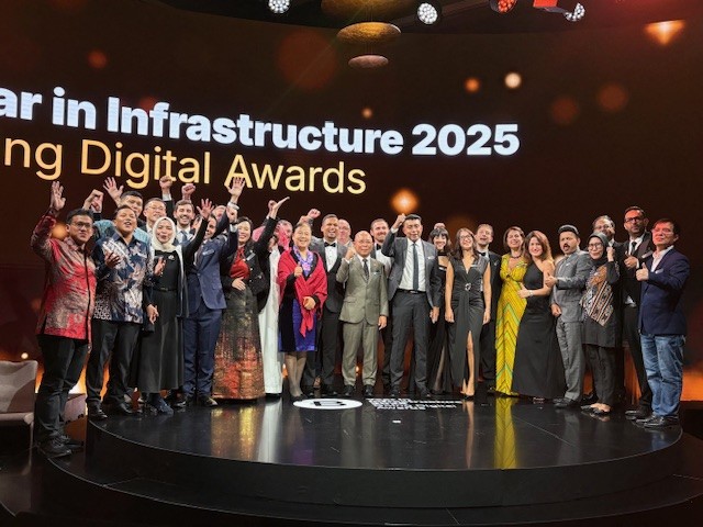 The Bentley Year in Infrastructure 2025 event reached its climax at the awards dinner, with the announcement of the winning entries and winners celebrating their achievement