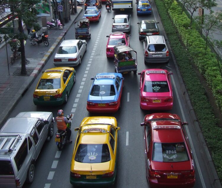 Thailand’s capital Bangkok is notorious for its frequent traffic jams but a new expressway route will help cut delays for drivers – image courtesy of Mike Woof