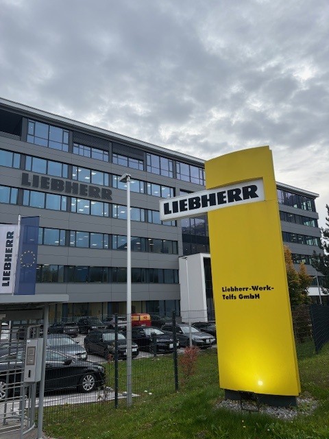 The Liebherr Group remains strong despite difficult trading conditions