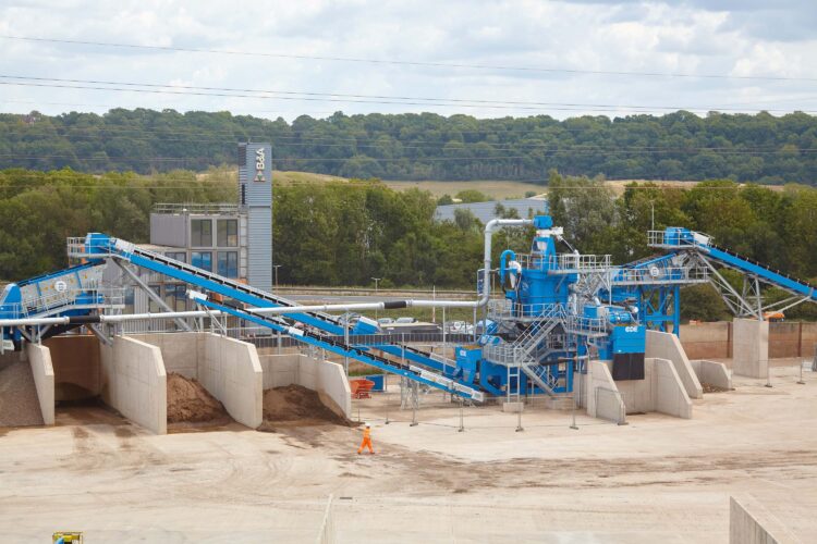 A new facility at Heidelberg Materials’ B&A facility near Bristol in the UK will recycle excavated materials for use as construction aggregates