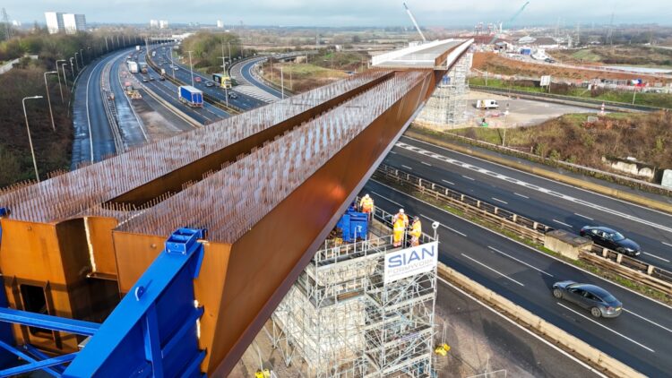 A novel bridge slide has been carried out successfully in the UK for the first time