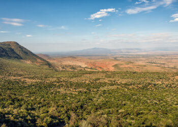 Kenya is planning three new highway projects for the Rift Valley region – image courtesy of © Miroslav Liska| Dreamstime.com