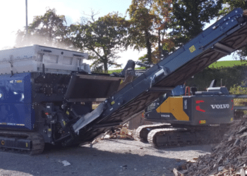 EDGE Innovate’s new VS750s waste shredder matches the company’s SCREENPRO S16 (image courtesy EDGE Innovate)