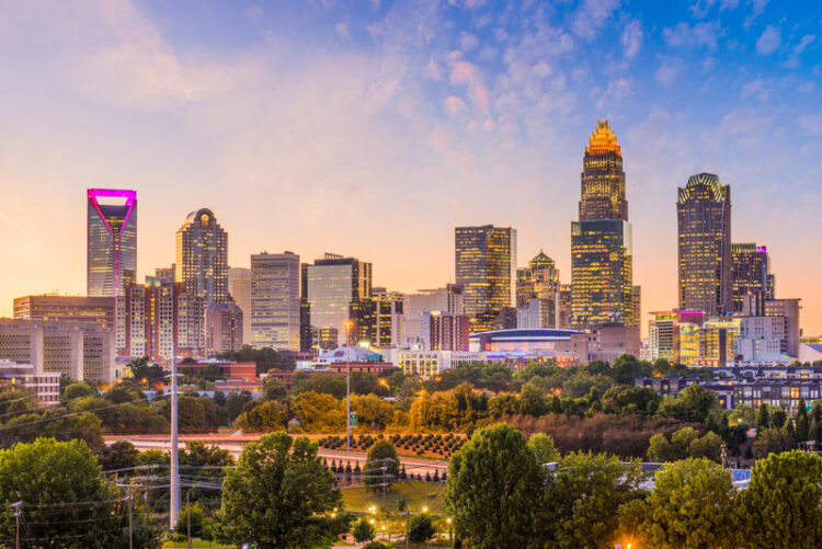 An 18km stretch of elevated express lanes for I-77 in North Carolina could help reduce traffic congestion for the city of Charlotte – image courtesy of © Sean Pavone| Dreamstime.com