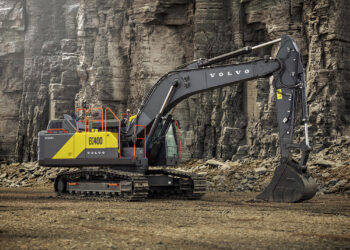The hybrid EC400 excavator is part of Volvo CE's multi-technology strategy