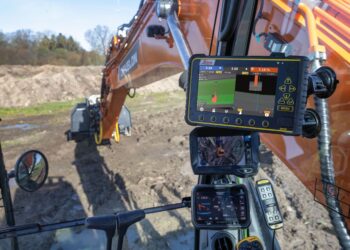 Dealer training with Leica Geosystems