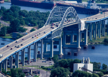Federal funding will help pay for the replacement of the Blatnik Bridge linking Duluth, Minnesota, and Superior, Wisconsin – image courtesy of © Mkopka| Dreamstime.com