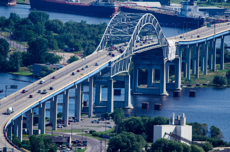Federal funding will help pay for the replacement of the Blatnik Bridge linking Duluth, Minnesota, and Superior, Wisconsin – image courtesy of © Mkopka| Dreamstime.com