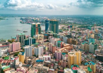 Tanzania is developing its national road network, while work has been carried out to resurface roads in the country’s largest city, Dar es Salaam – image courtesy of © Moizhusein| Dreamstime.com