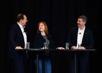 Anna Muller of Penta Volvo introduces the company’s new natural gas engine