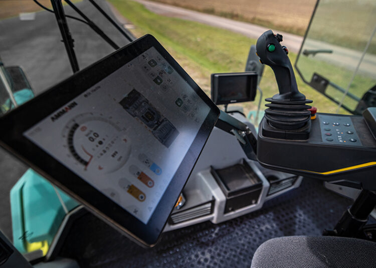 Symmetrical cab and fingertip steering