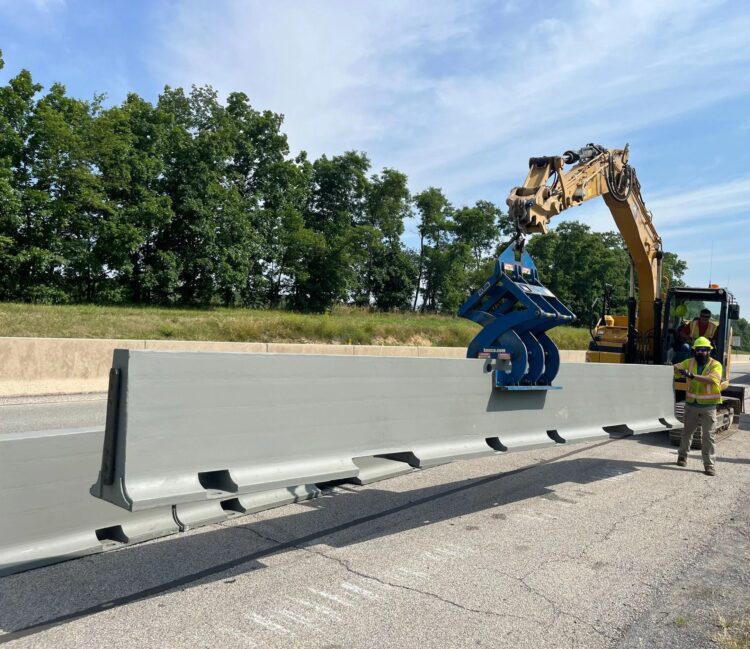 The roughly 150m-long barrier system, developed by Ohio-based Asynt Solutions, was delivered on a single truck and installed before lunch using a skid steer (image courtesy Asynt Solutions)