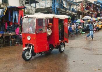 Journey’s between Liberia’s capital Monrovia and Sierra Leone’s capital Freetown will be quicker once the new road linking the countries is complete – image courtesy of © Llucky78| Dreamstime.com