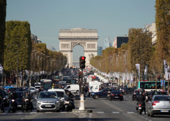 The third edition of the ITS Market Radar shows that Europe’s mobility transformation is no longer driven by individual technologies but by the convergence of software-defined vehicles, advanced connectivity and data-driven ecosystems (image © Izanbar/Dreamstime)