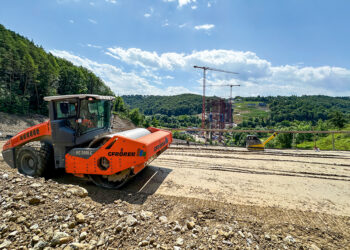 Hamm’s HC 200i C: High centrifugal forces of up to 350 kN, high torque for gradeability of up to 62%