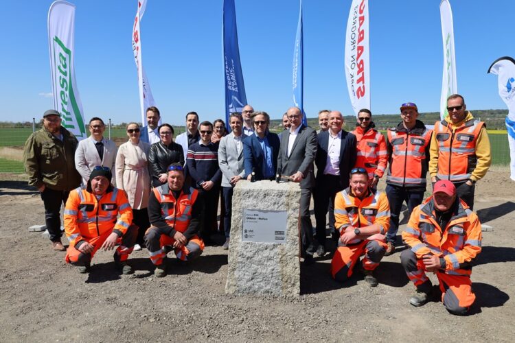 STRABAG’s Czech subsidiary will lead the project to build a new stretch of motorway in the Czech Republic – image courtesy of STRABAG