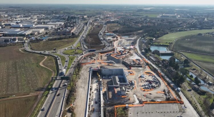 A new bridge has been installed by by the IRICAV Due Consortium to carry the new high speed rail line over the busy A4 highway in North Italy – (image: Webuild Group)